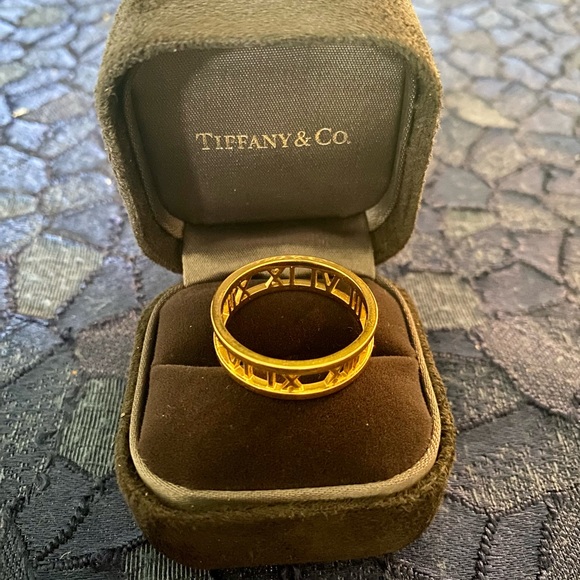 Tiffany & Co. Atlas Open 18K Gold Ring - Picture 2 of 3